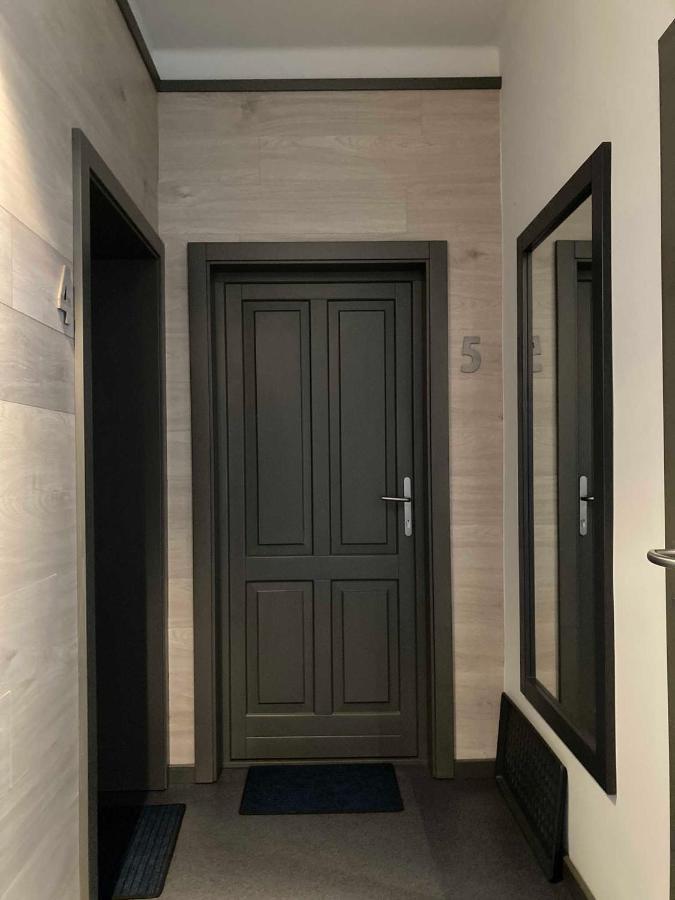 Toronyi Vendégház Exterior foto